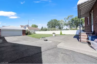 325 Grant Ave, Lyndhurst Township, NJ 07071 - Photo 6