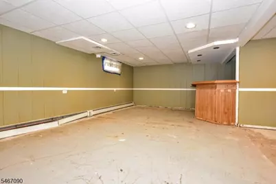 646 Lincoln Ave, Pompton Lakes, NJ 07442 - Photo 24