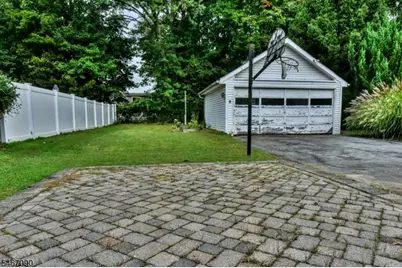 646 Lincoln Ave, Pompton Lakes, NJ 07442 - Photo 30