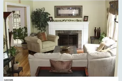 20 Beechwood Dr, Wayne, NJ 07470 - Photo 6