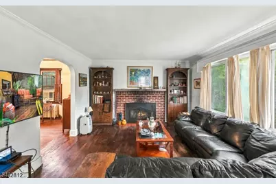19 W Bayview Ave, Englewood, NJ 07632 - Photo 4