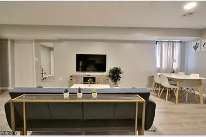 75 Grant Ave, Jersey City, NJ 07305 - Photo 24