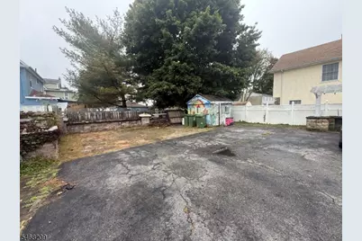 121 W Clinton St, Dover, NJ 07801 - Photo 4