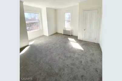 19 Mountainview Pl, Montclair, NJ 07042 - Photo 6