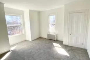 19 Mountain View Pl, Montclair, NJ 07042 - Photo 6