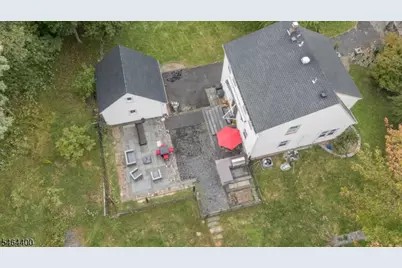 125 Princeton Ln, North Plainfield, NJ 07063 - Photo 32