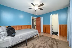 125 Princeton Ln, North Plainfield, NJ 07063 - Photo 12