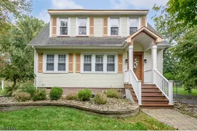 125 Princeton Ln, North Plainfield, NJ 07063 - Photo 1