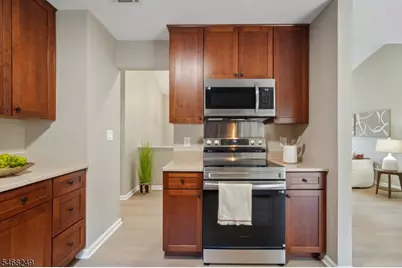 41 Paula Dr, Washington Township, NJ 07853 - Photo 16