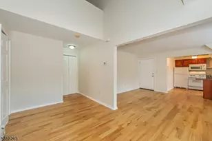 548 Franklin Ave, Nutley, NJ 07110 - Photo 4