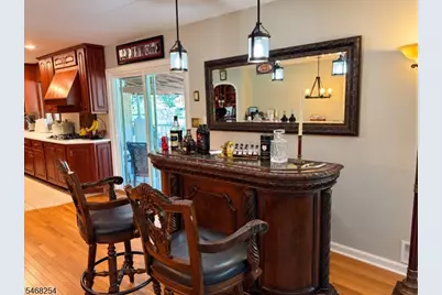 11 Grandview Cir, Raritan Township, NJ 08822 - Photo 14