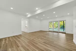 56 Hook Mountain Rd, Montville Township, NJ 07045 - Photo 12