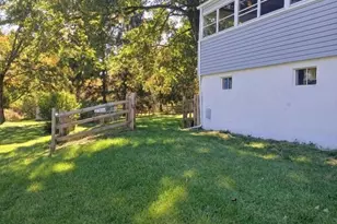 24 Wilson Pl, Andover Township, NJ 07860 - Photo 2