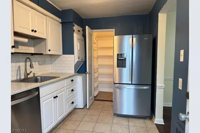 15-08 Plaza Rd North Apt. #A, Fair Lawn, NJ 07410 - Photo 6