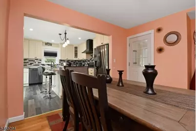 631 Concord Cir, Ewing Township, NJ 08618 - Photo 12
