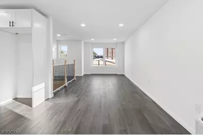 346 11th Ave, Paterson, NJ 07514 - Photo 14