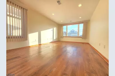 945 Meredith Ave, Elizabeth, NJ 07202 - Photo 4