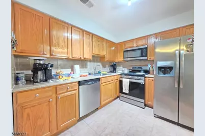 454 Marshall St, Elizabeth, NJ 07206 - Photo 2