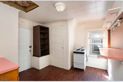 108 S Arlington Ave, East Orange, NJ 07018 - Photo 12