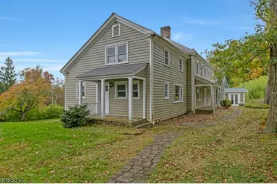 39 Still Hollow Rd, Tewksbury Township, NJ 08833 - Photo 16