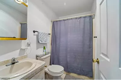 822 Ramapo Ave, Pompton Lakes, NJ 07442 - Photo 18