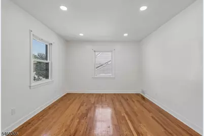 75 Emerson St, Clifton, NJ 07013 - Photo 6