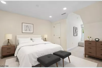 30 Carillon Cir, Livingston, NJ 07039 - Photo 20