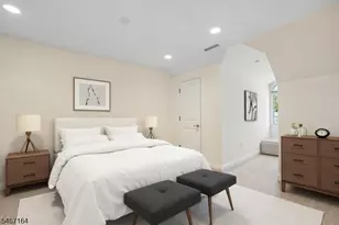 30 Carillon Cir, Livingston, NJ 07039 - Photo 20
