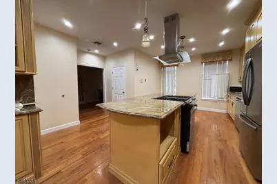 145 Elm St #2, Newark, NJ 07105 - Photo 4
