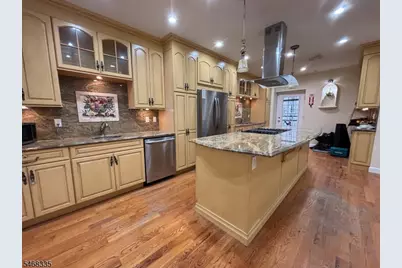 145 Elm St #2, Newark, NJ 07105 - Photo 6