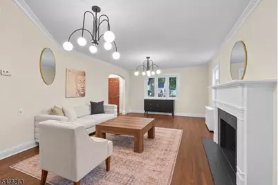825 Bishop St, Union Township, NJ 07083 - Photo 20