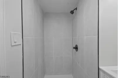 825 Bishop St, Union Township, NJ 07083 - Photo 36