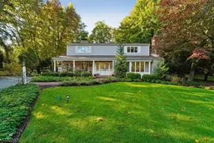 28 Parker Pl, Upper Saddle River, NJ 07458 - Photo 2