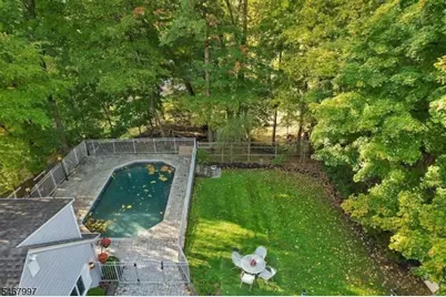 28 Parker Pl, Upper Saddle River, NJ 07458 - Photo 36