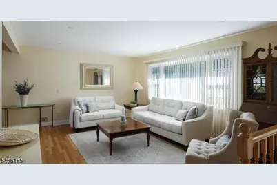 15 Roselle Ave, Cranford Township, NJ 07016 - Photo 8