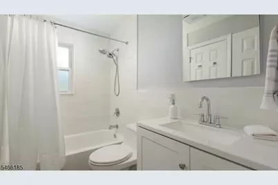 15 Roselle Ave, Cranford Township, NJ 07016 - Photo 22