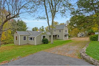 39 Still Hollow Rd, Tewksbury Township, NJ 08833 - Photo 6