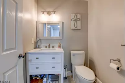 58 Sunrise Dr, Hanover Township, NJ 07981 - Photo 12