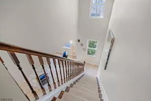 16 E Kinney St, Newark, NJ 07102 - Photo 16