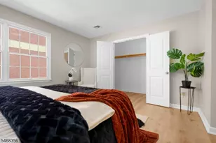 16 E Kinney St, Newark, NJ 07102 - Photo 24