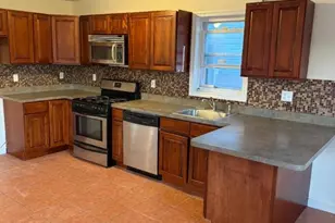71 Hammond Ave, Passaic, NJ 07055 - Photo 2