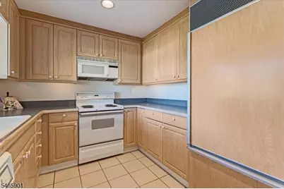 616 S Orange Ave #7H, Maplewood, NJ 07040 - Photo 8