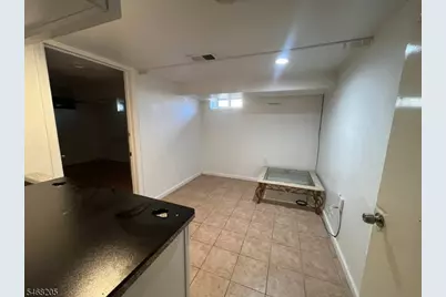 619A Arnett St, Elizabeth, NJ 07202 - Photo 12