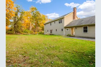 28 Beaver Run Rd, Lafayette, NJ 07848 - Photo 2