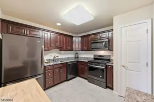 347 Winthrop Dr, Nutley, NJ 07110 - Photo 12
