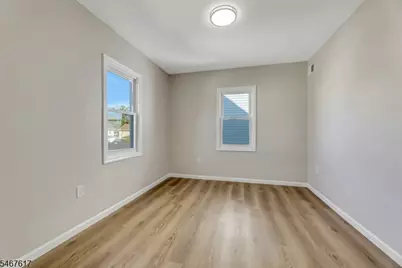 239 Ellery Ave, Newark, NJ 07106 - Photo 20