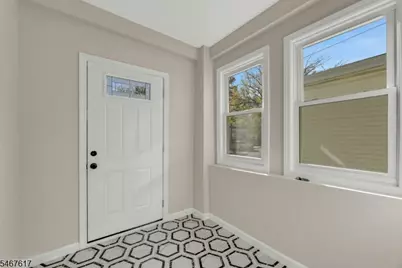 239 Ellery Ave, Newark, NJ 07106 - Photo 2