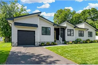 376 Division Street, Sayreville, NJ 08879 - Photo 1