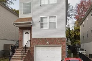 243 N 19th St, East Orange, NJ 07017 - Photo 2