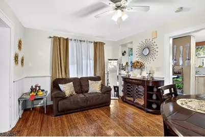 319 Runyon Ave, Middlesex, NJ 08846 - Photo 8